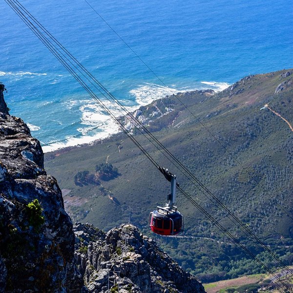 jeanine_s-aerial-from-table-mountain-4605973_1280 1